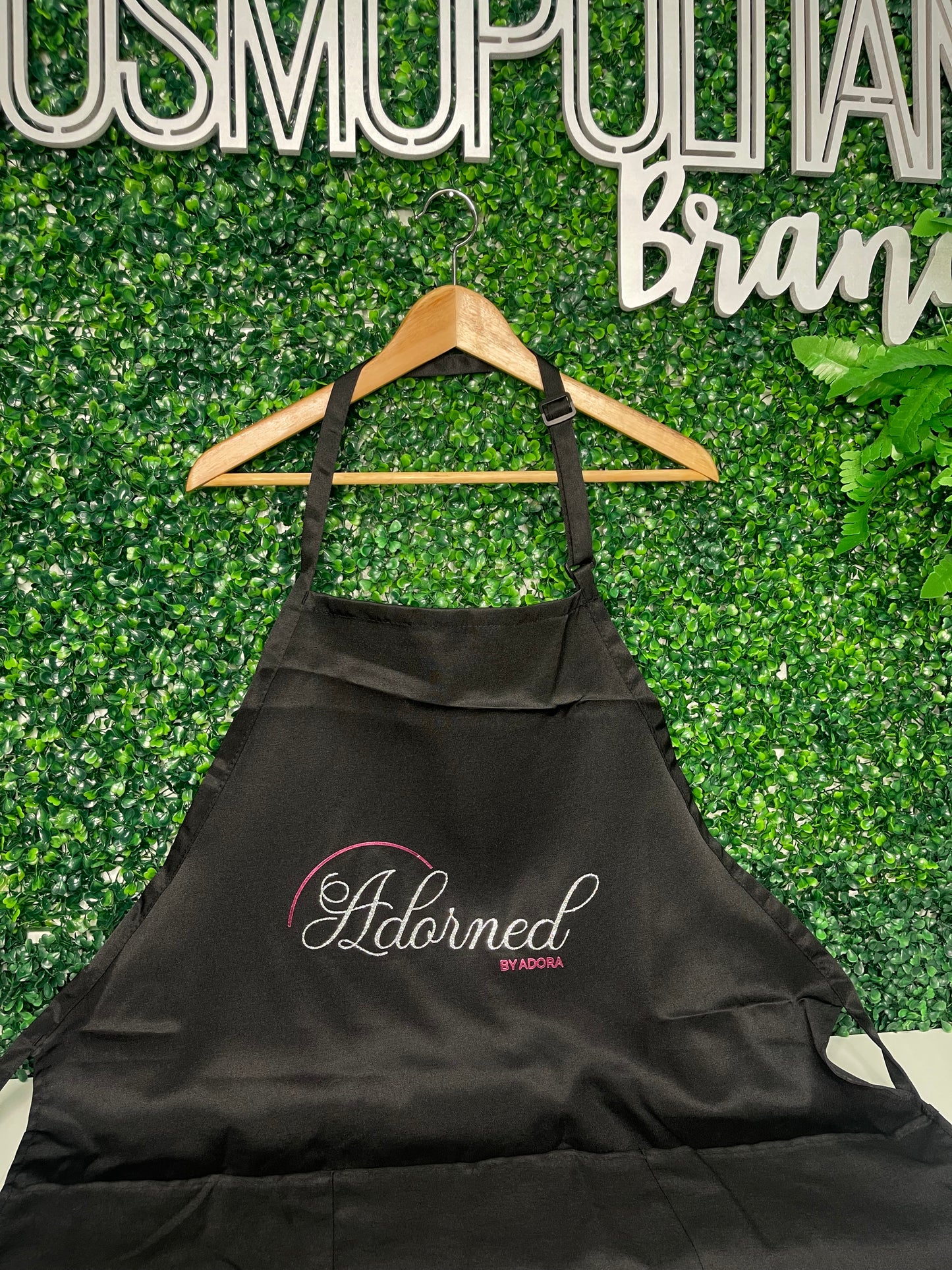 CUSTOM EMBROIDERED APRONS